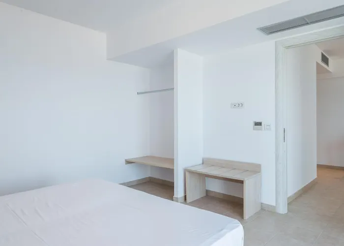 Marina Bay 3* Radzaklí