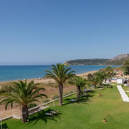 Marina Bay Aparthotel