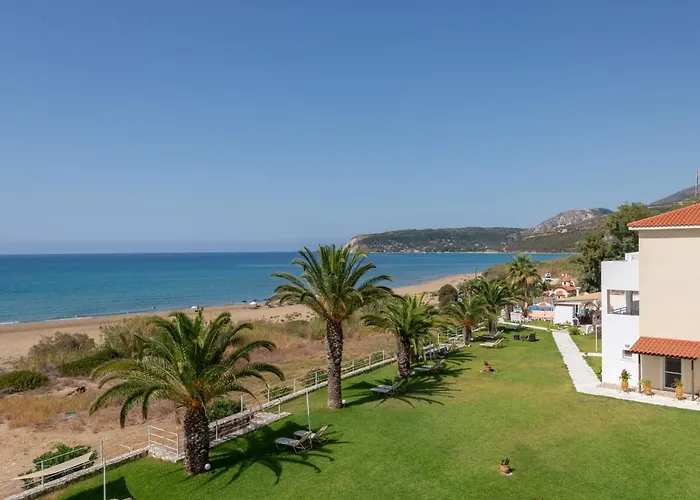 Marina Bay Aparthotel