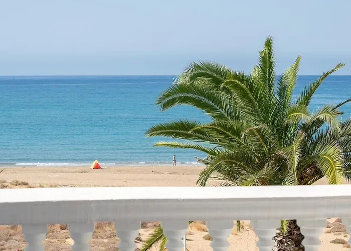 Marina Bay Aparthotel Ratzaklíon