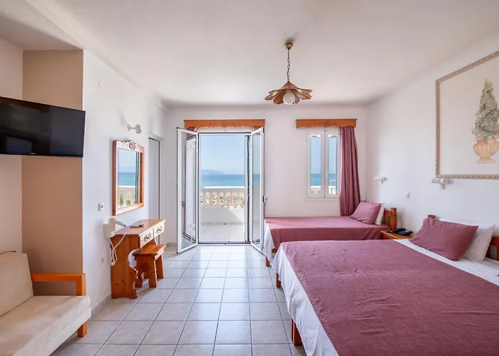 Marina Bay Aparthotel