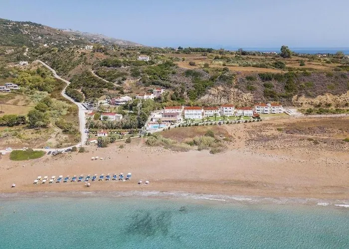 Aparthotel Marina Bay 3*